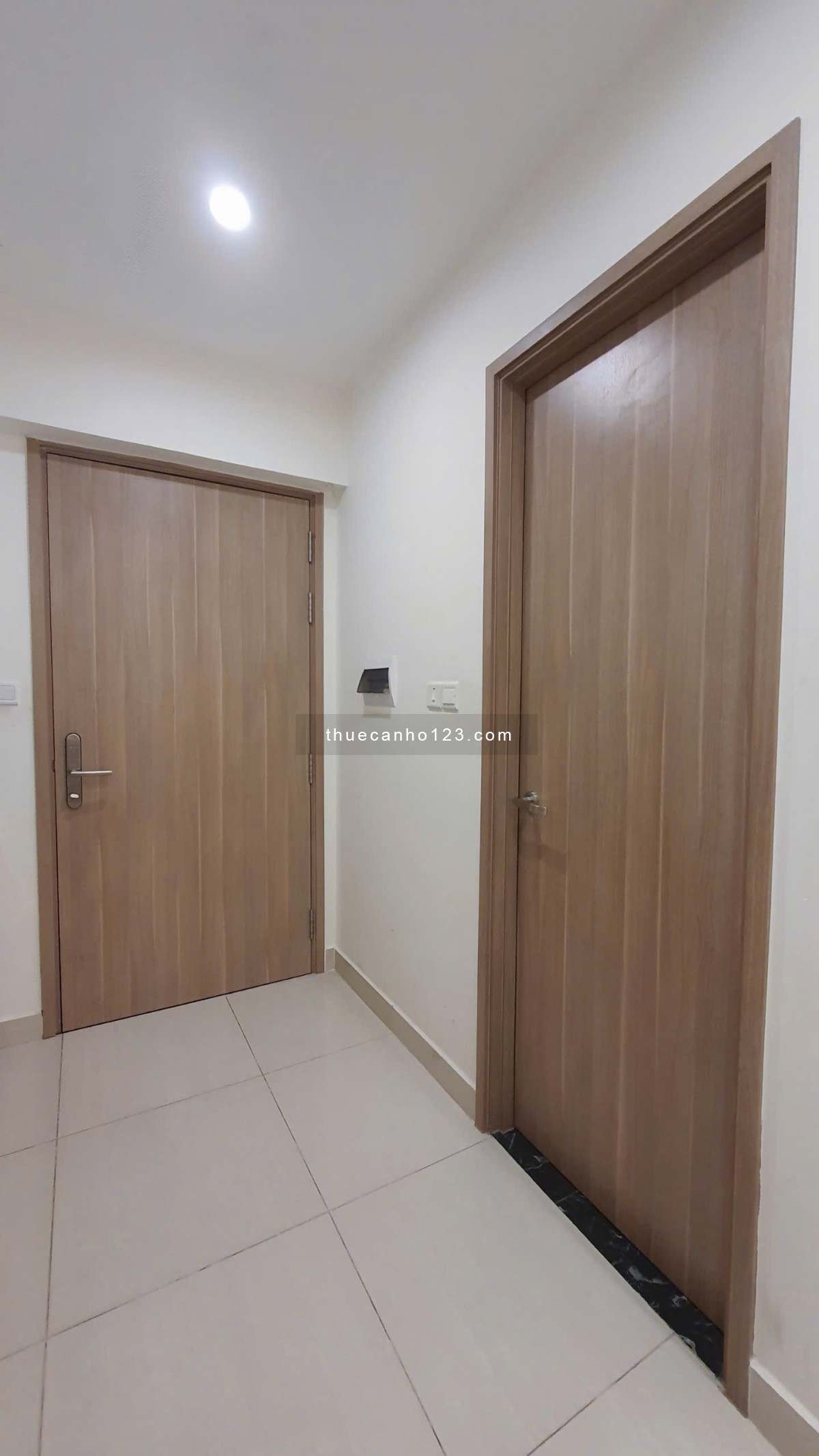 Cho thuê Studio khu S, full đồ, giá 6,5tr/1 tháng, vào luôn. LH em : 035.995.4942 ( Zalo )