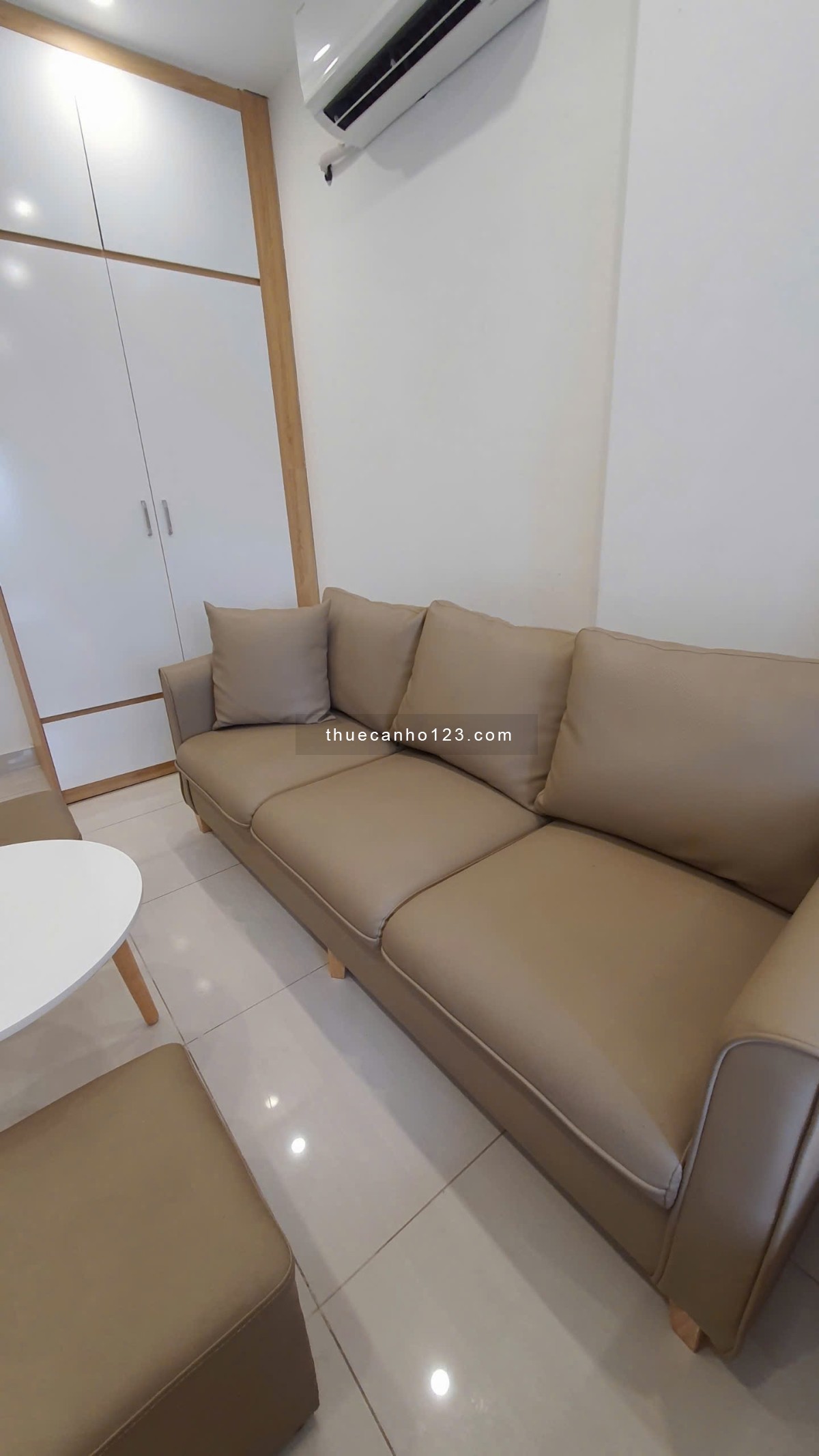 Cho thuê Studio khu S, full đồ, giá 6,5tr/1 tháng, vào luôn. LH em : 035.995.4942 ( Zalo )