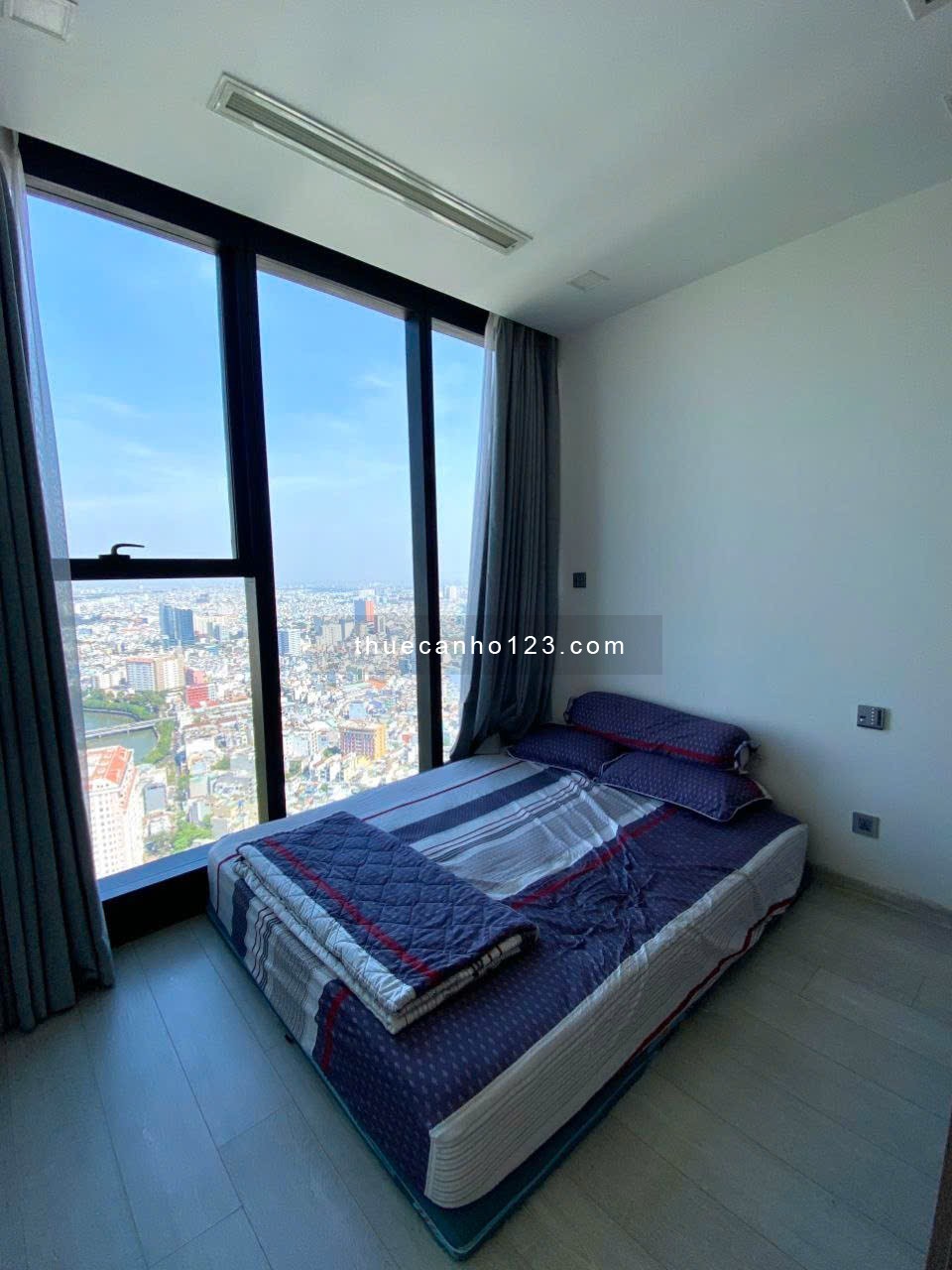 Cho thuê gấp căn hộ Vinhome Bason 3pn Vòng Cung nội thất cao cấp giá chỉ 38 triệu/tháng