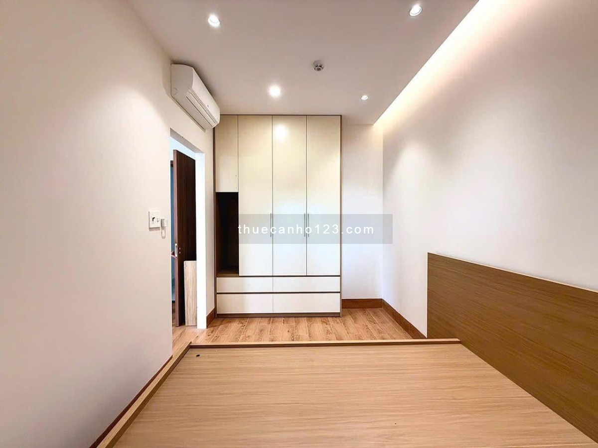 Căn hộ mới - 1 phòng ngủ có ban công dài ngay trung tâm Phú Nhuận, diện tích 40m2
