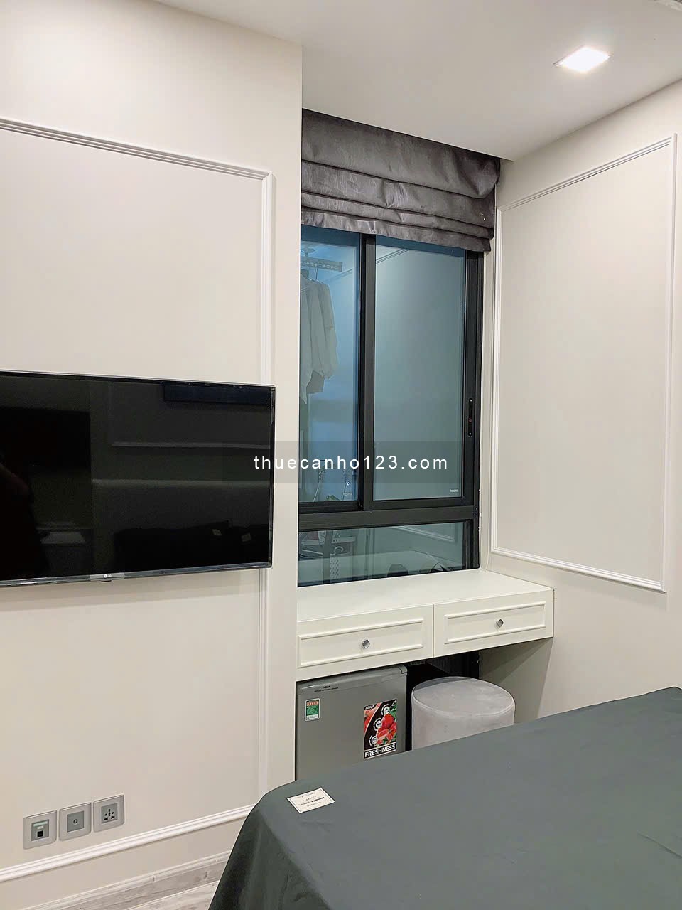 Cho thuê căn hộ 2PN, 2WC, 70m2, 28 triệu tại Vinhomes Golden River Ba Son