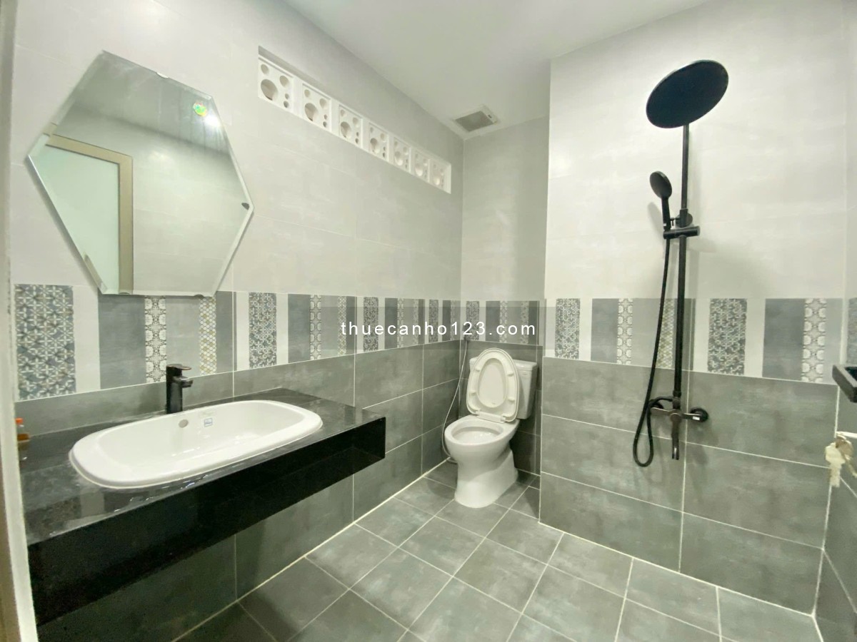 Căn Hộ 1 Phòng Ngủ Ban Công Full Nội Thất ( y hình Đúng Zá )