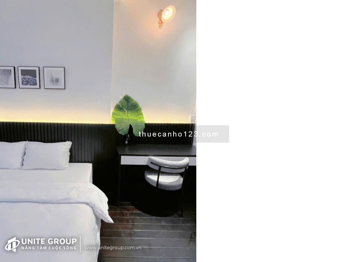 Cho thuê căn hộ 1 phòng ngủ ban công cửa sổ mới 100% nội thất cao cấp đối diện công viên Lê Văn Tám