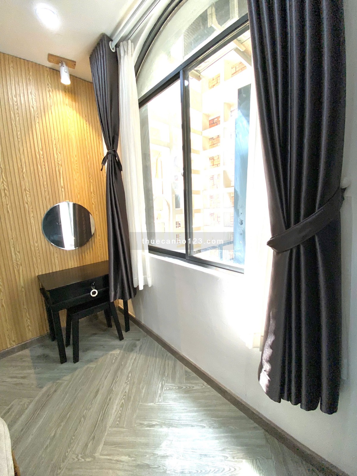 Căn hộ 1PN cao cấp ngay trung tâm quận 1