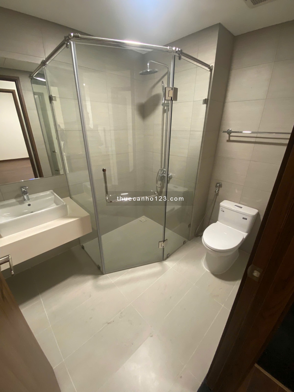 Chỉ 9triệu 78M View Pháo Hoa, Miễn Phí Qly tại Akari CiTy Bình Tân