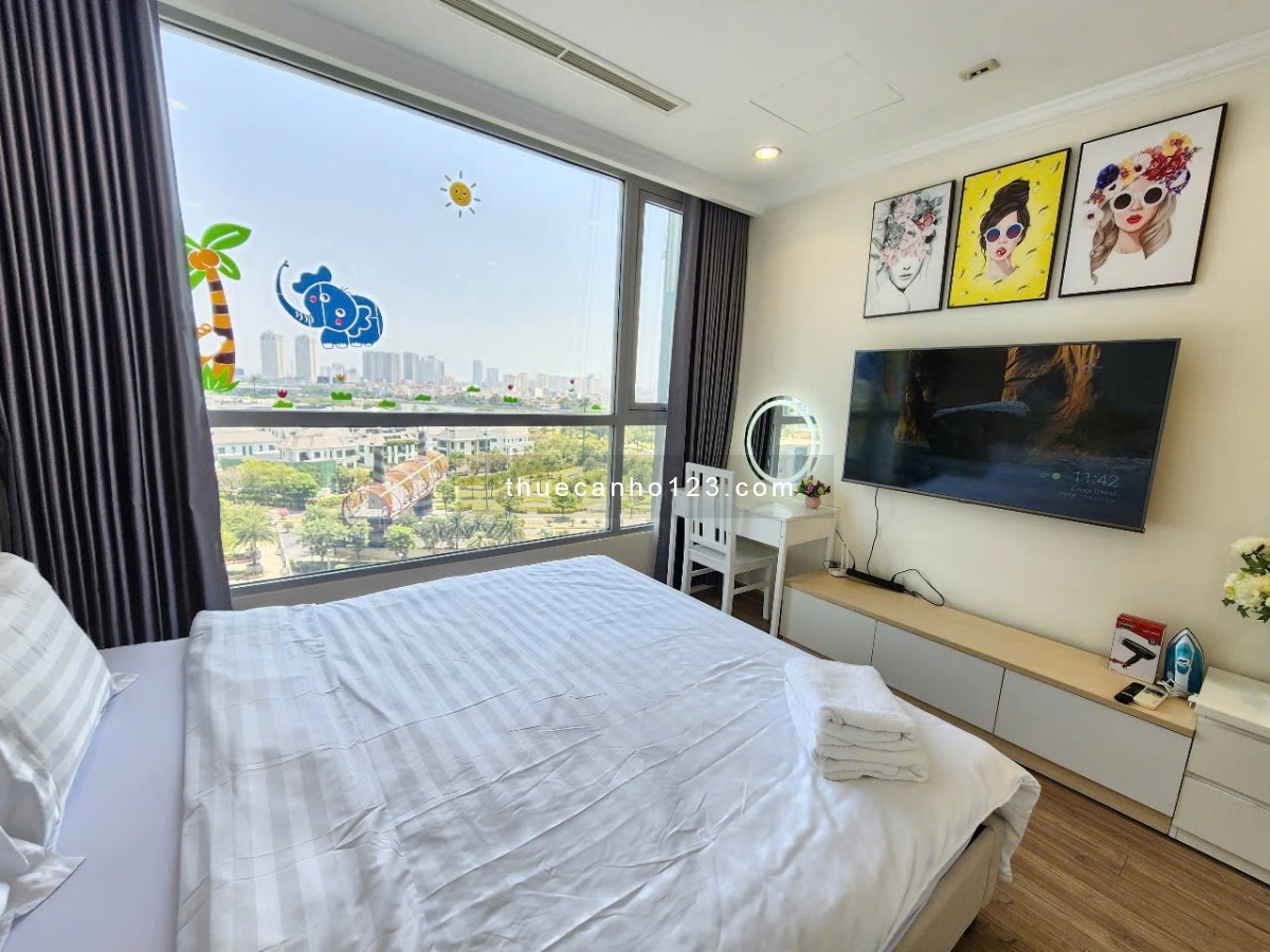 Quản lý cho thuê 1- 2 - 3 - 4pn Vinhomes Central Park và Landmark 81 giá tốt nhất LH : 0906322053