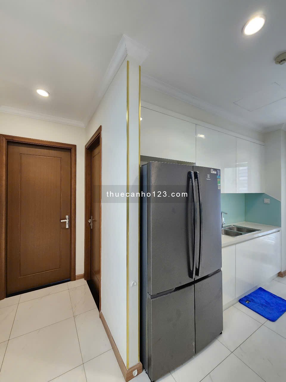 Quản lý cho thuê 1- 2 - 3 - 4pn Vinhomes Central Park và Landmark 81 giá tốt nhất LH : 0906322053