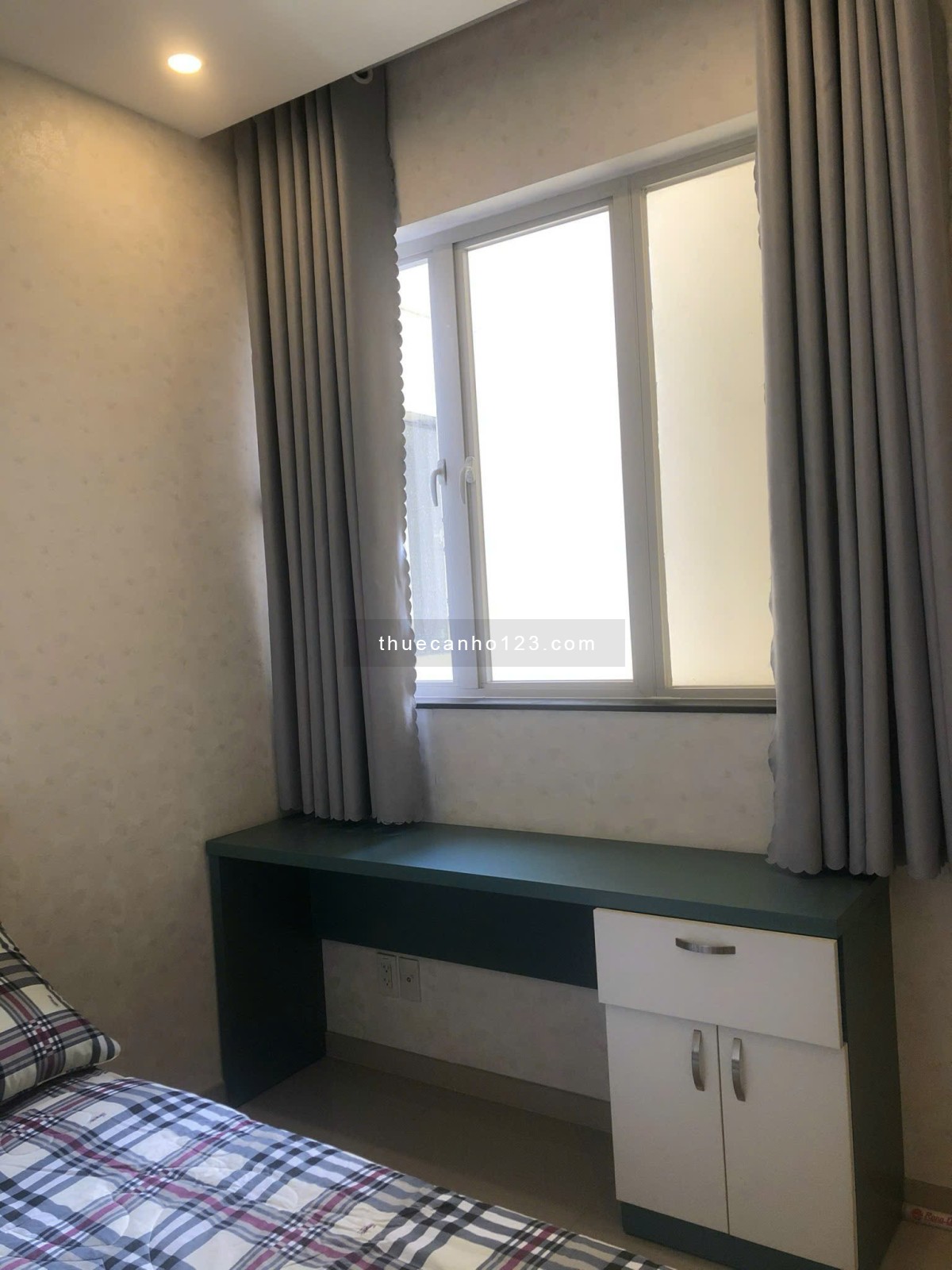 Cho thuê căn hộ tầng 5 chung cư Canary Height, 2PN 2WC, 83m2