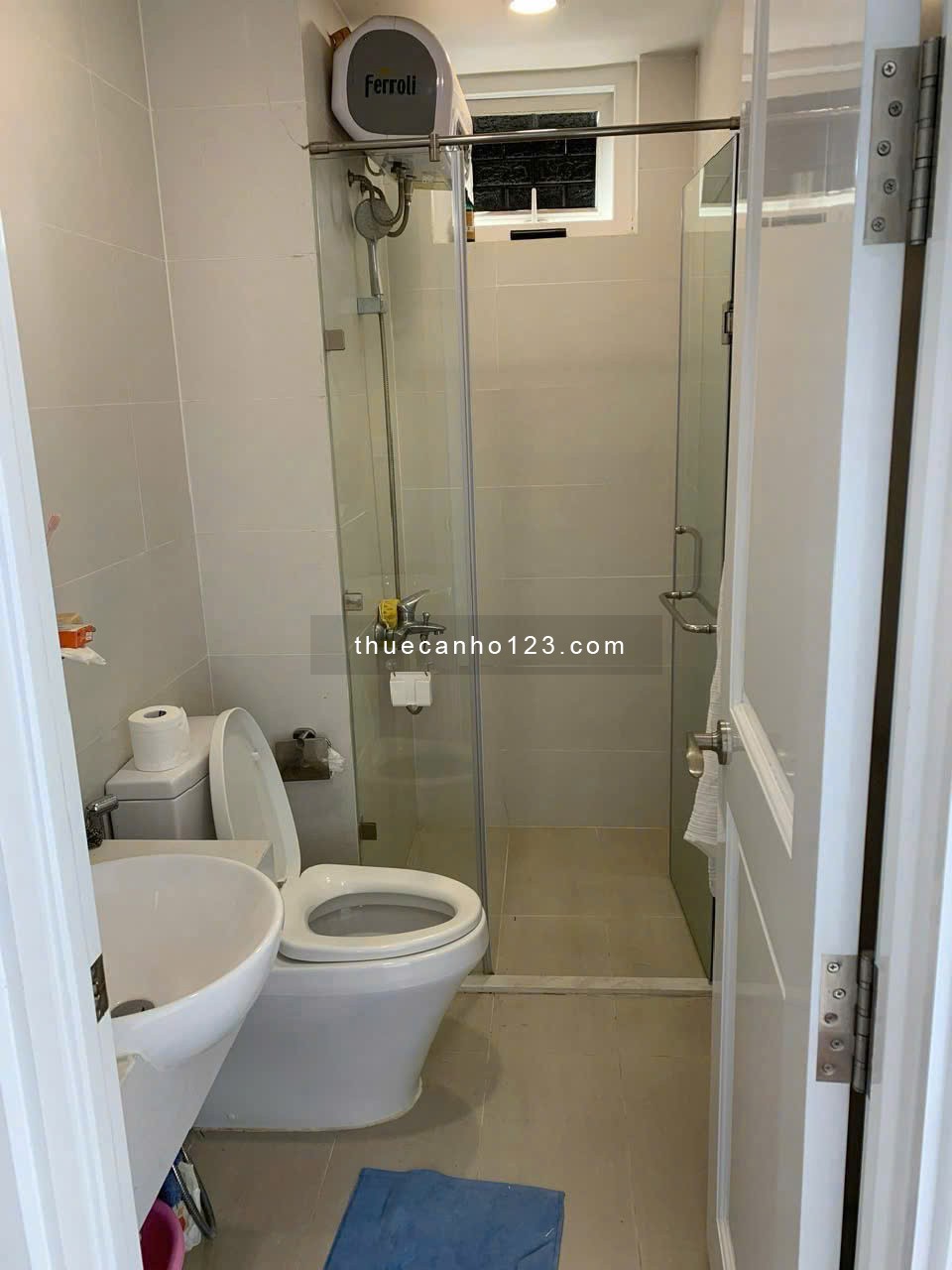 Chung cư Hoa Sen, Lac Long Quân, Q11: 115m2, 3p ngủ, nt, 14tr/th