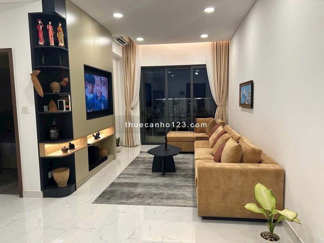 Cần cho thuê Sky Center 130m2, 3PN 2WC, Nội thất đầy đủ, nhà đẹp, dọn ở được ngay, LH 0981170149 Văn