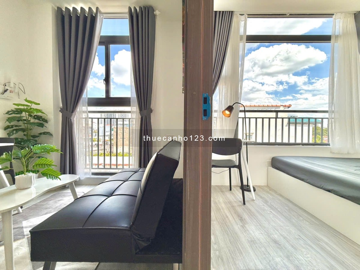 Trống căn hộ 2PN bancol siêu rộng full nội thất - Gần đại học NTT - Đại học Luật - Trung tâm Quận 1