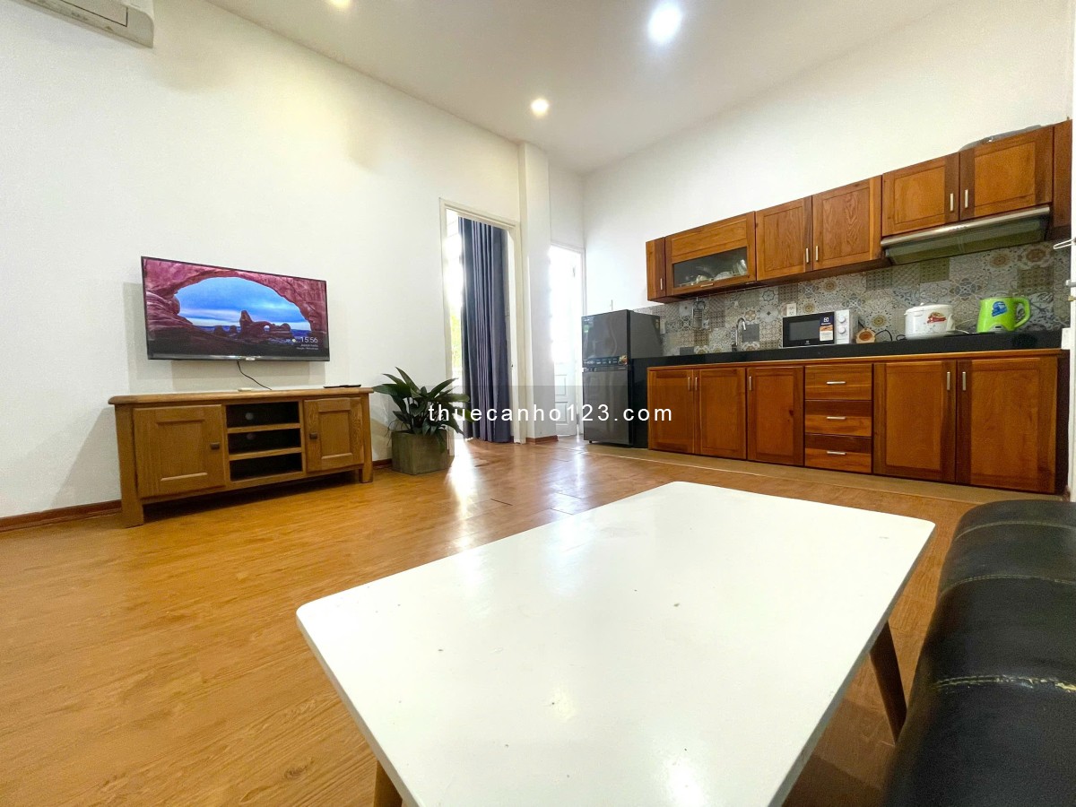 Cho thuê căn hộ Mai Hắc Đế - Sơn Trà (gần cầu Tình Yêu 50m) 12 tr/tháng