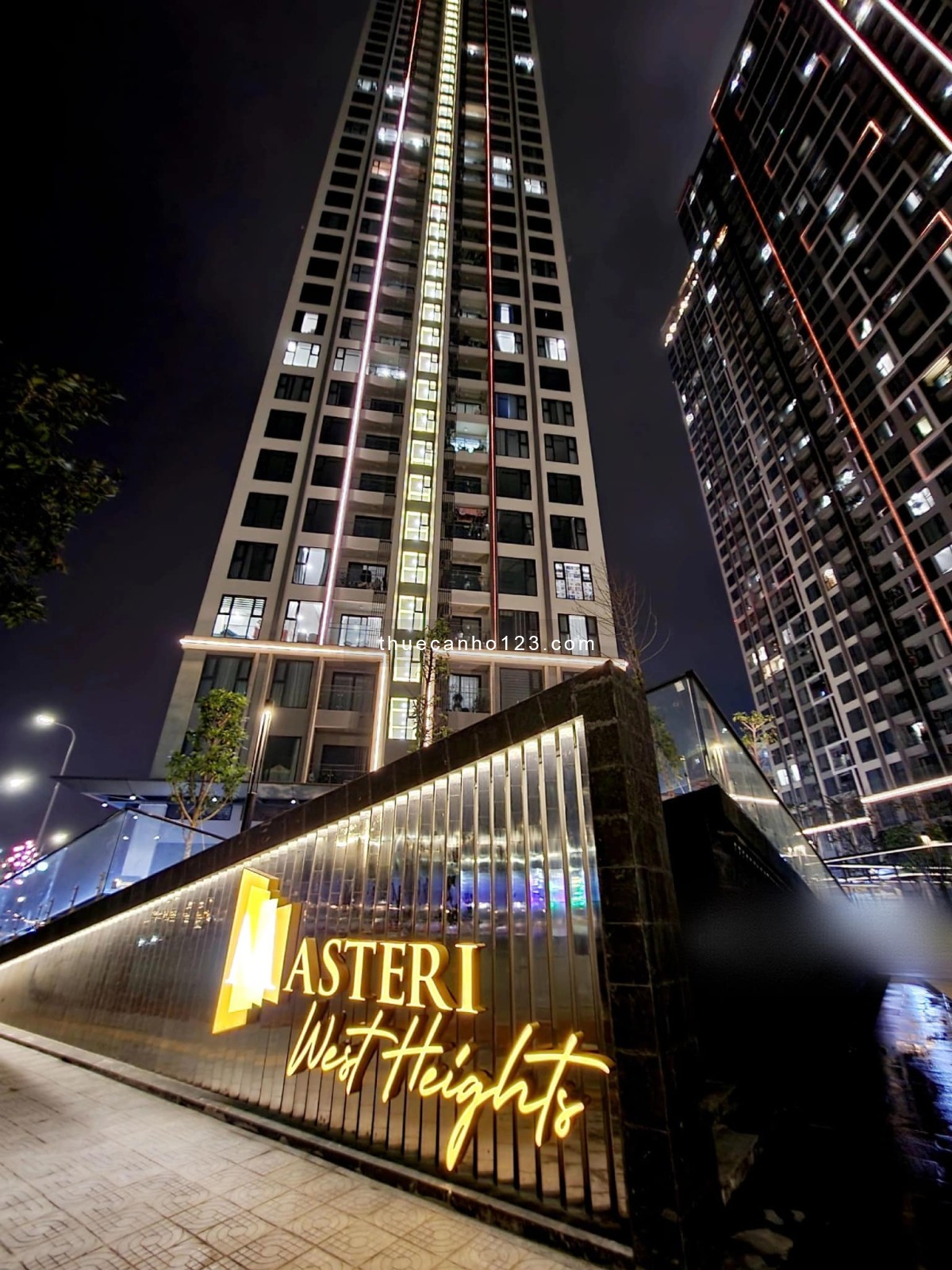 Cho thuê Vin Smart City - Studio 6Tr - 1 PN 7,5tr- 2PN 8,5tr, alo em 0931.68.36.79 xem nhà thực tế.