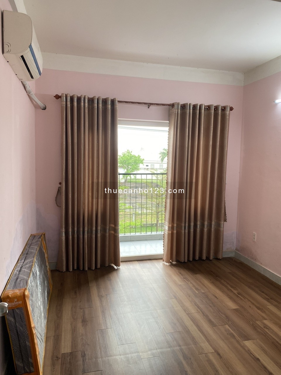 Cho thuê Căn hộ 70m2 chung cư Hòa Khánh tòa nhà E1