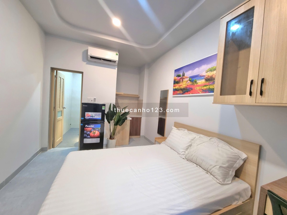 Cho thuê căn hộ studio thiết kế hiện đại tại trung tâm Quận 1