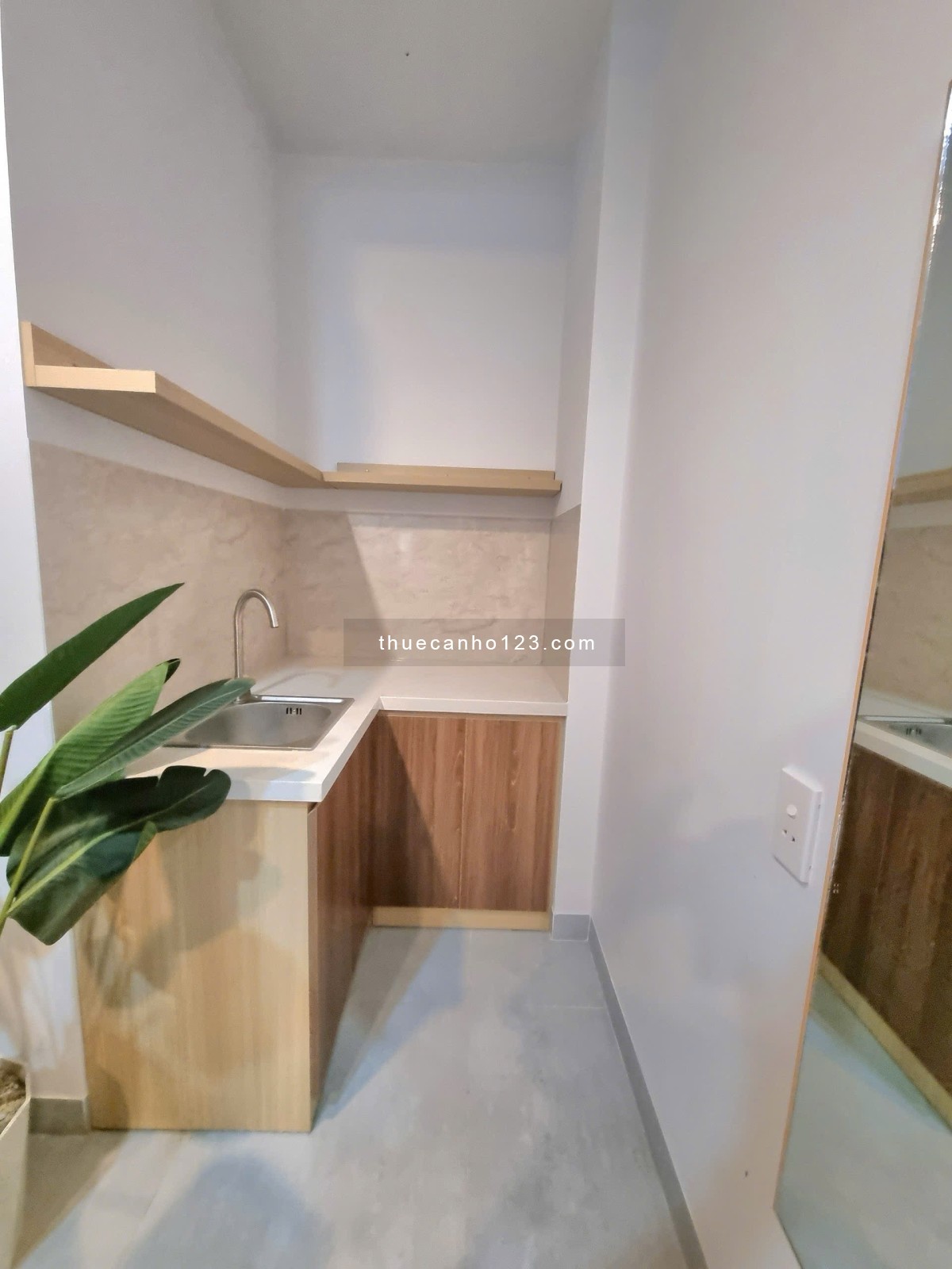 Cho thuê căn hộ studio thiết kế hiện đại tại trung tâm Quận 1