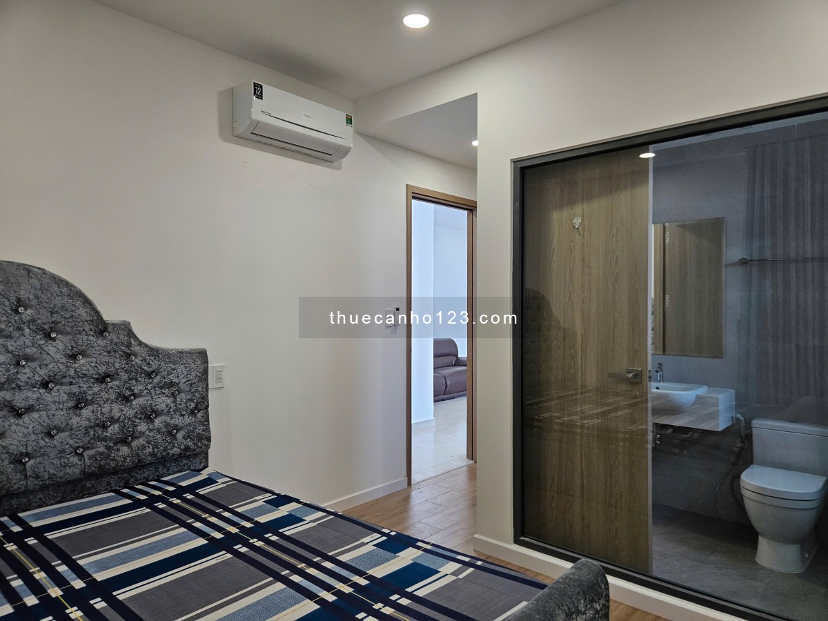 Căn hộ gia đình 3PN 3WC, MT Eastmark quận 9 có rèm máy lạnh.. nội thất nhà mới ở liền