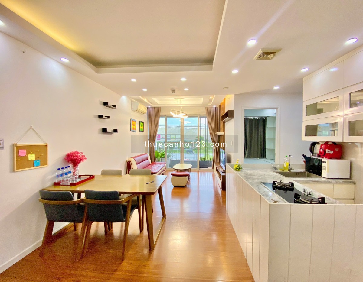 Cho thuê căn hộ CC 2 PN nội thất đẹp, giá 18 triệu ở Scenic valley1, PMH, Q7, HCM