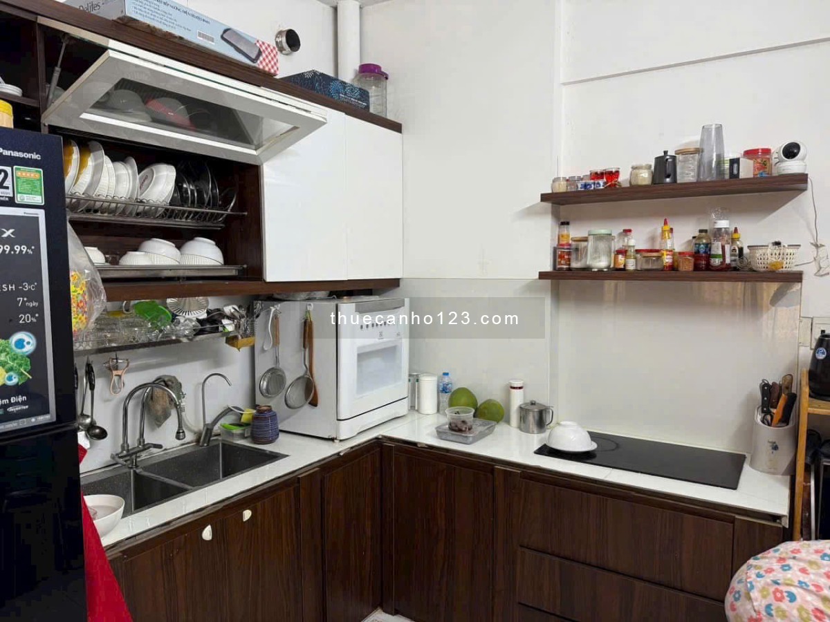 Carillon 2 - Hòa Thạnh, Tân Phú : 70m2, 2p ngủ, 2wc, 10tr/tháng