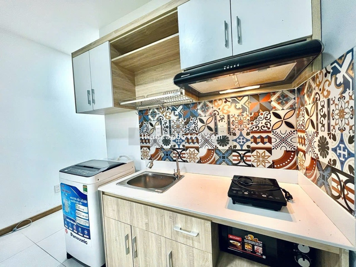 Căn Hộ 1pn - Studio Gần Ngã 4 Hàng Xanh, Bình Thạnh, Có Bãi gửi ô tô, FullNT, An Ninh