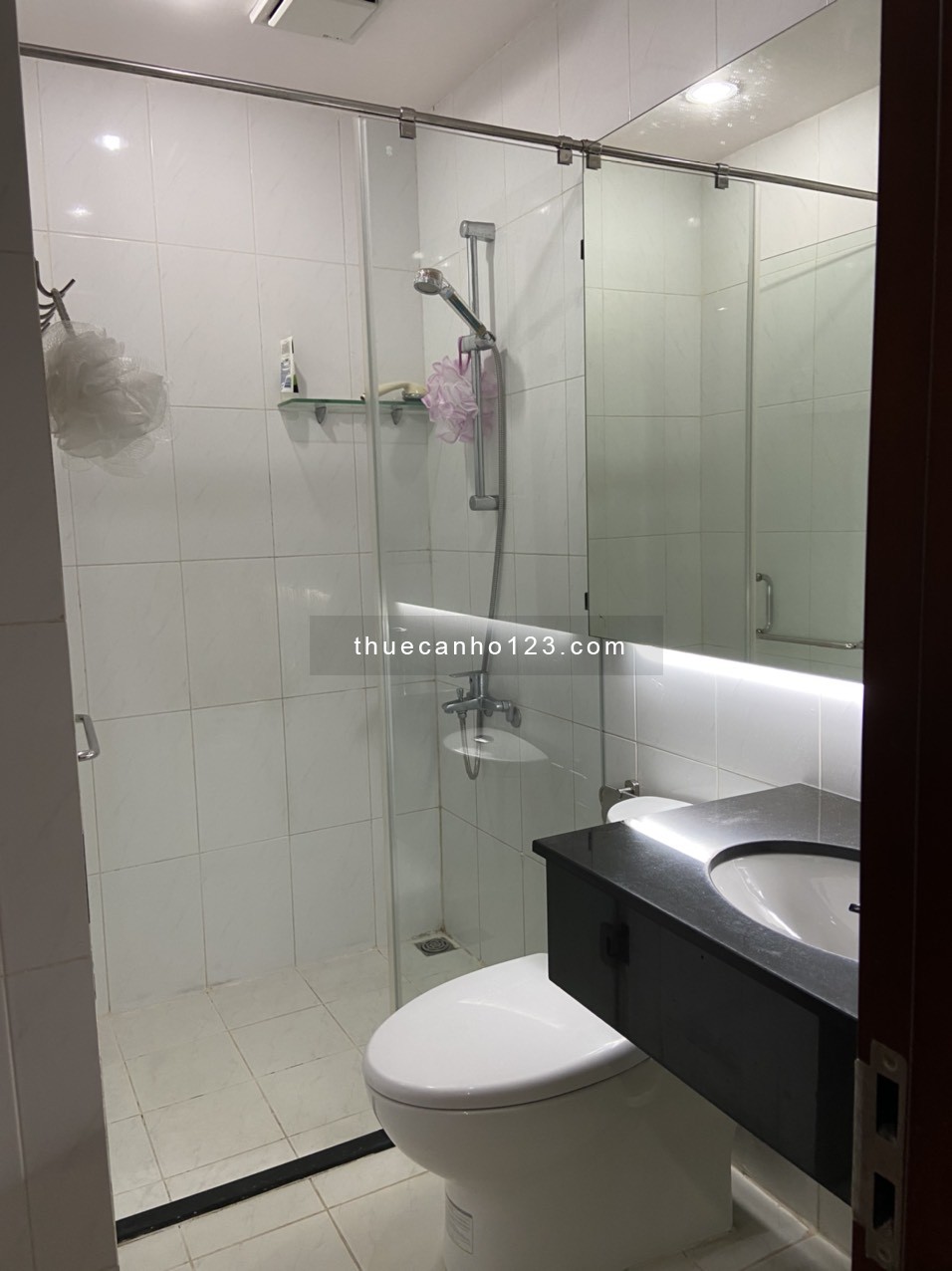 Cho thuê Căn Hộ 2 Phòng Ngủ - Cộng Hòa Plaza - Tân bình, Đầy đủ nội thất GIÁ 13TR