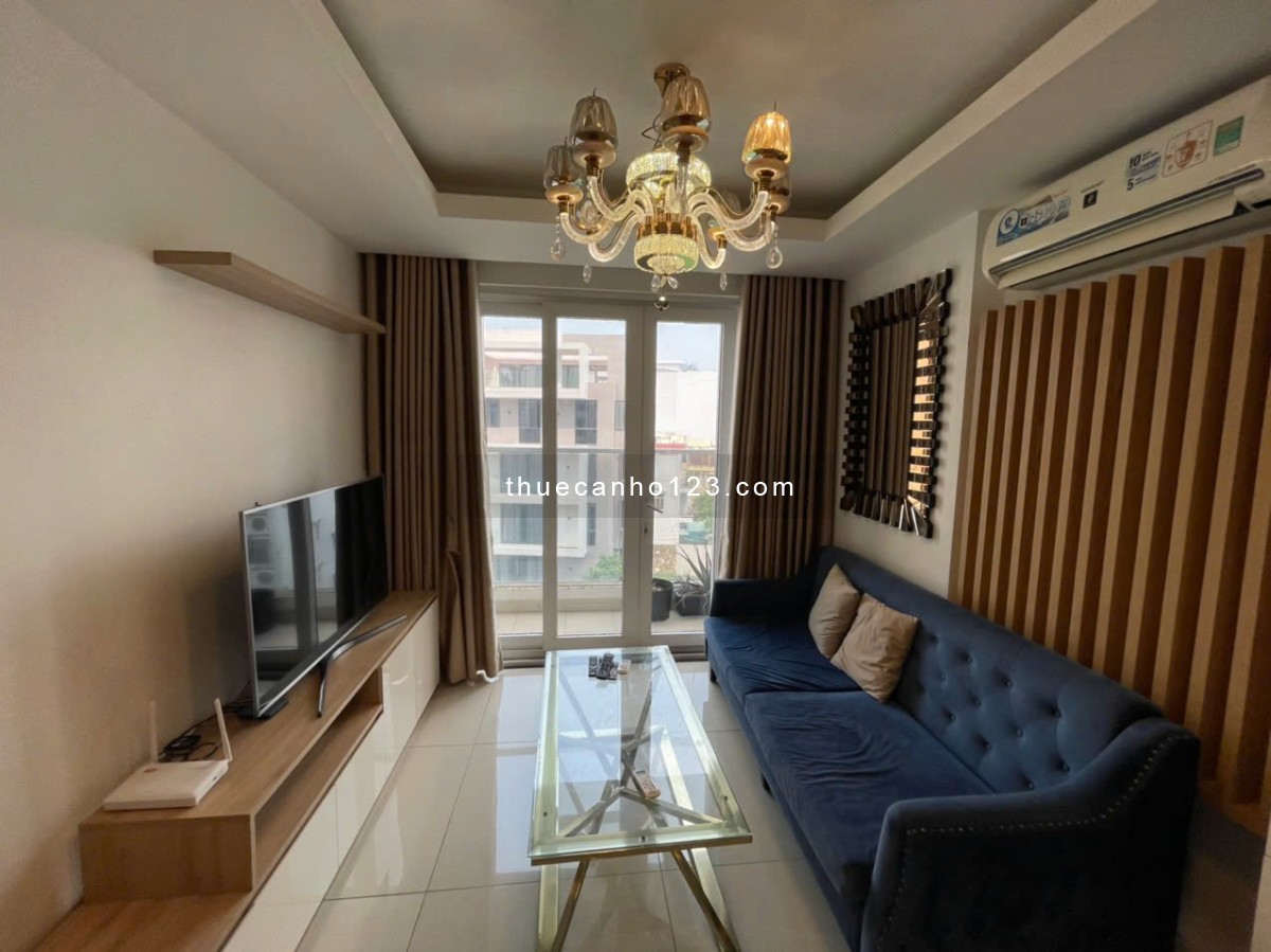 Cho Thuê Căn Hộ SKY CENTER Phổ Quang - 80m2 2 Phòng Ngủ/2WC - Đầy Đủ Tiện Nghi/ TEL 0906.887.586