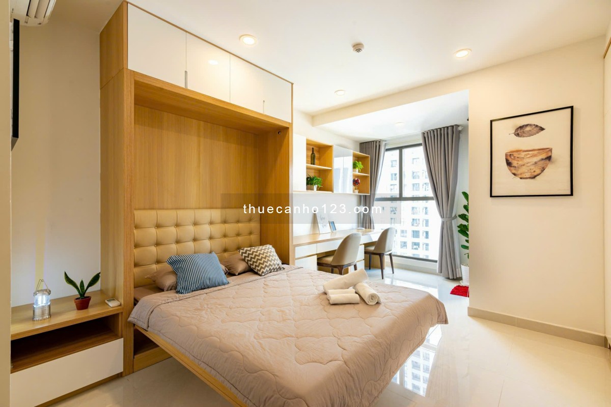 Cho Thuê Căn Hộ Studio 1 phòng ngủ Sài Gòn Royal, Bến Vân Đồn Quận 4