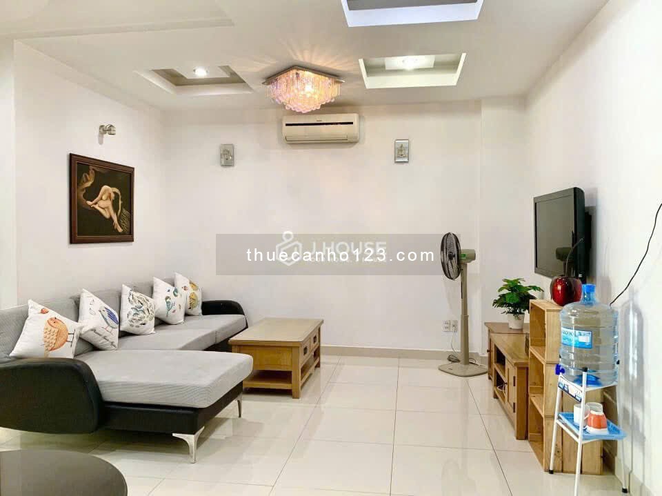 Cho thuê căn hộ 2PN - 3WC Rộng 86M2 - Trống sẵn gần chợ Bến Thành, công viên 23/9, ngã 6 Phù Đổng