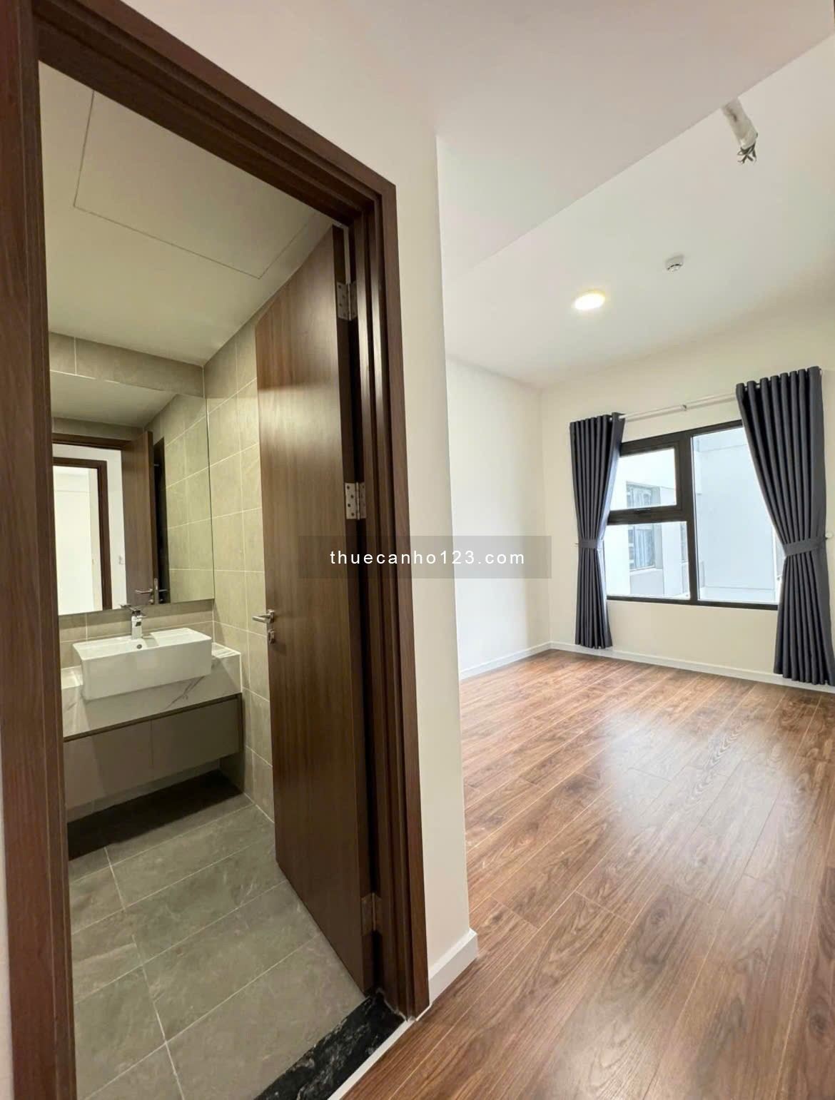 Chung cư Orchard garden, 128 Hồng Hà, p9, Phú Nhuận, 127m2, 3PN, 19tr/tháng.