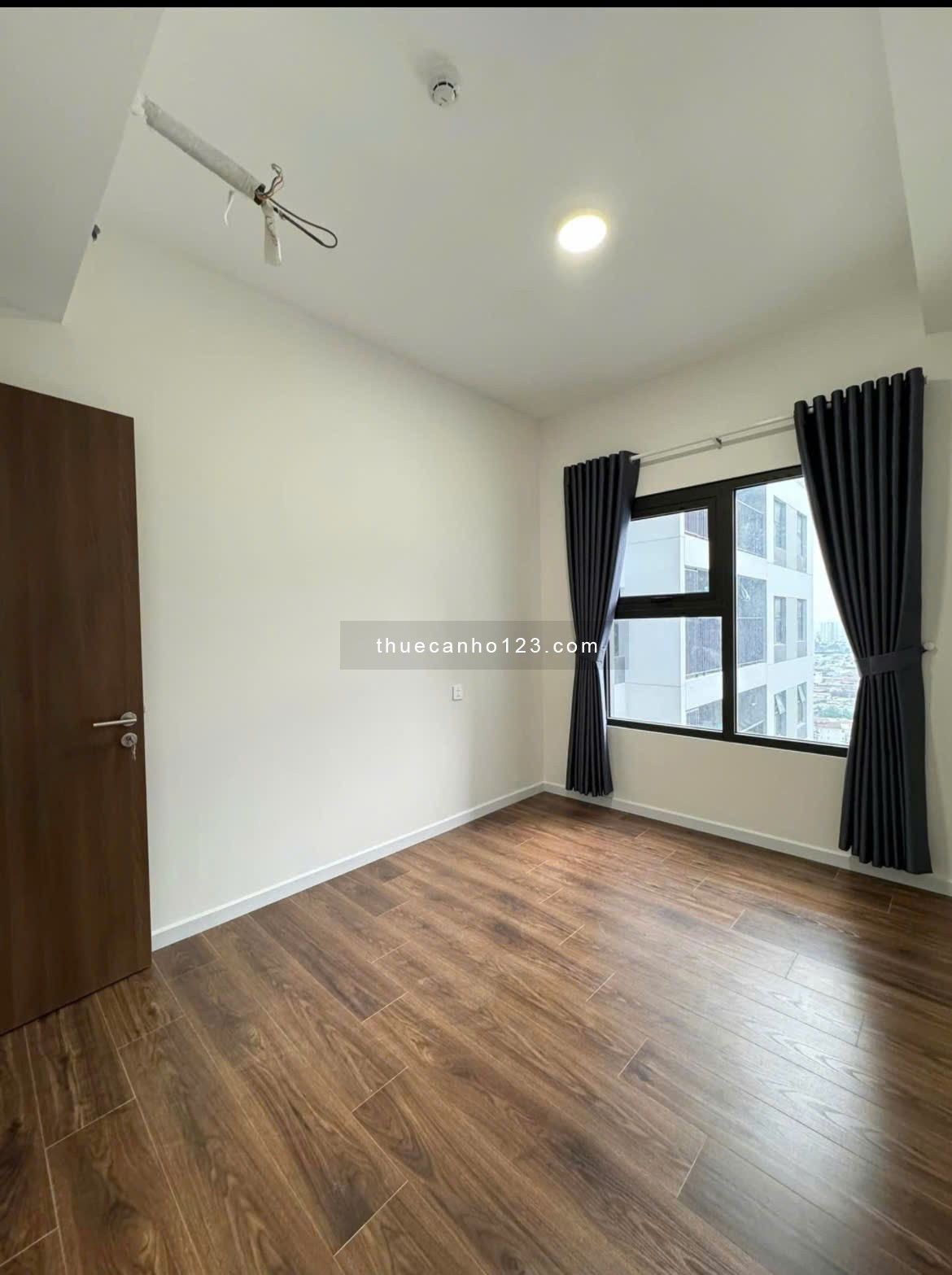 Chung cư Orchard garden, 128 Hồng Hà, p9, Phú Nhuận, 127m2, 3PN, 19tr/tháng.