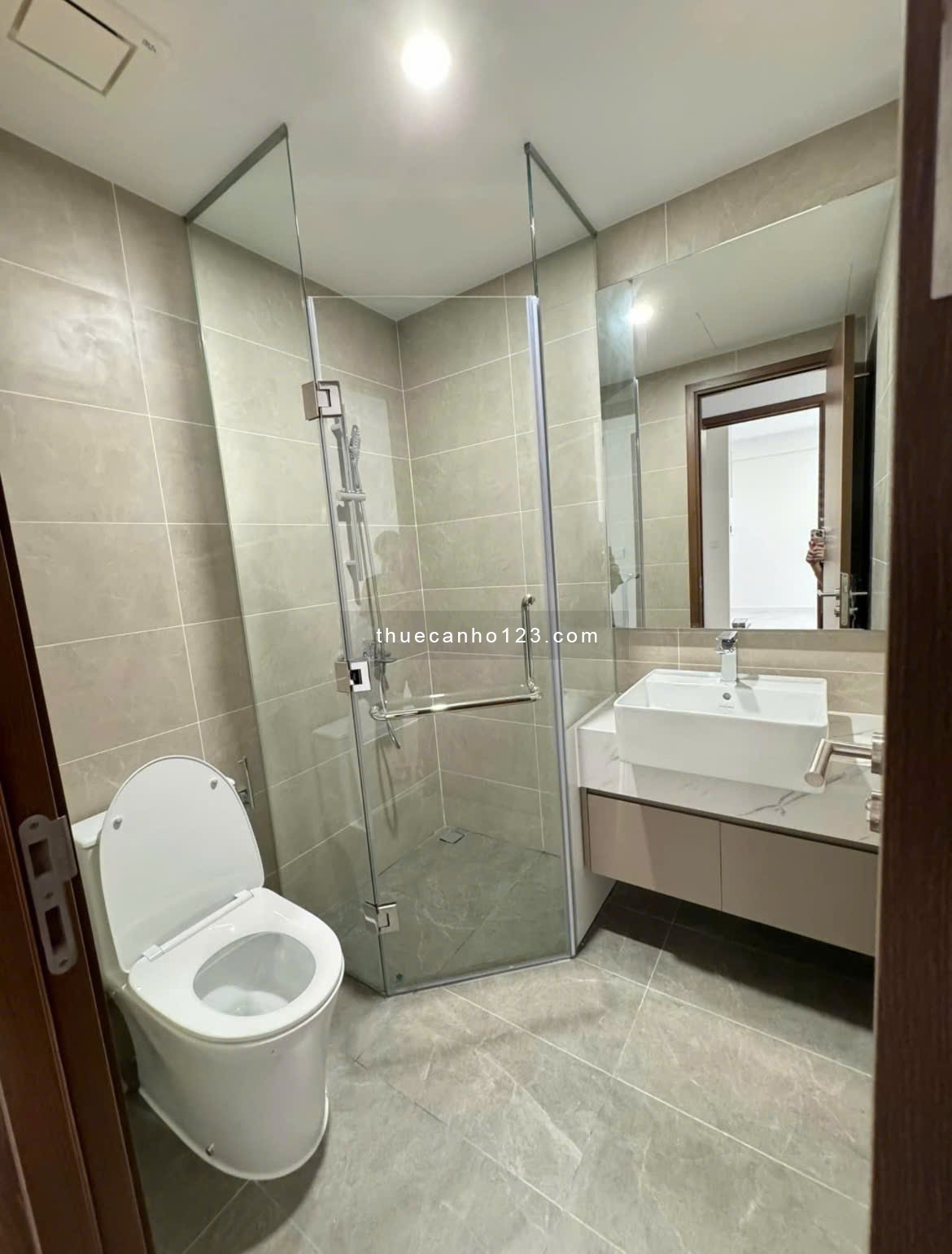 Chung cư Orchard garden, 128 Hồng Hà, p9, Phú Nhuận, 127m2, 3PN, 19tr/tháng.