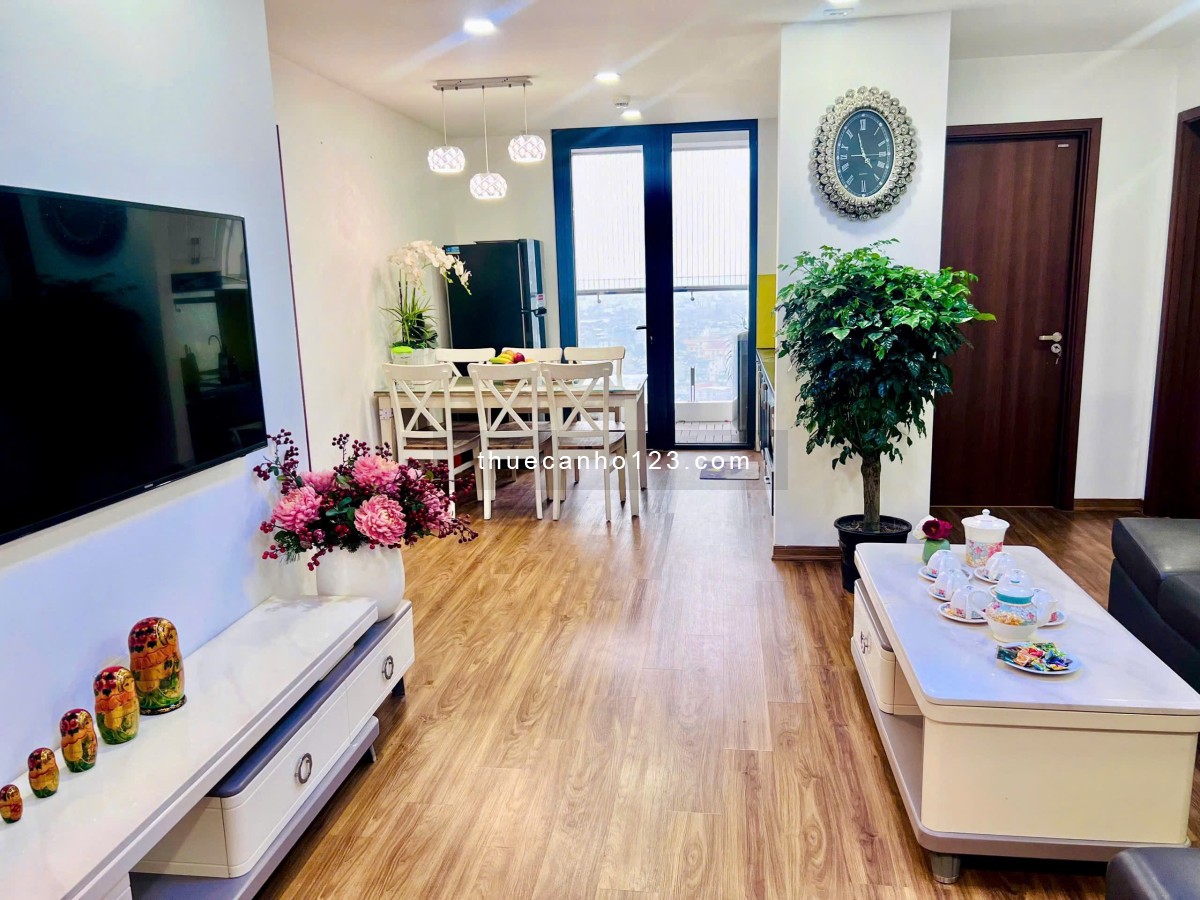 Cho thuê căn hộ góc 3 phòng ngủ tại Hà Nội Center Point