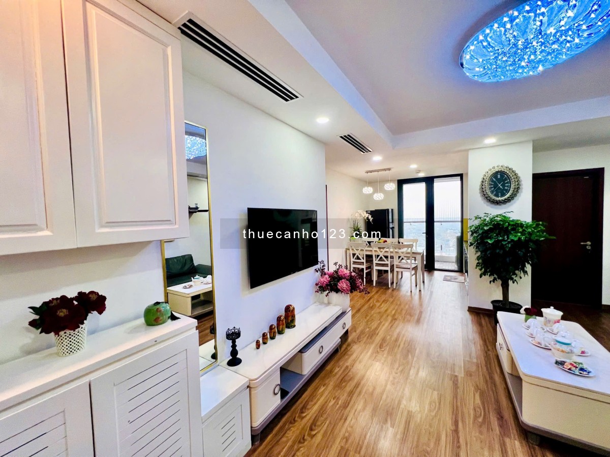 Cho thuê căn hộ góc 3 phòng ngủ tại Hà Nội Center Point