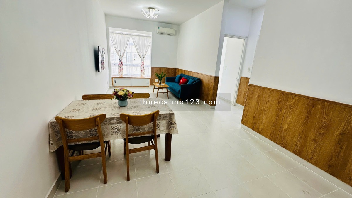 Cho thuê căn hộ sky garden 2, DT 71m2, TK 2PN, full nội thất đẹp, giá 12 triệu, PMH, Q7, HCM