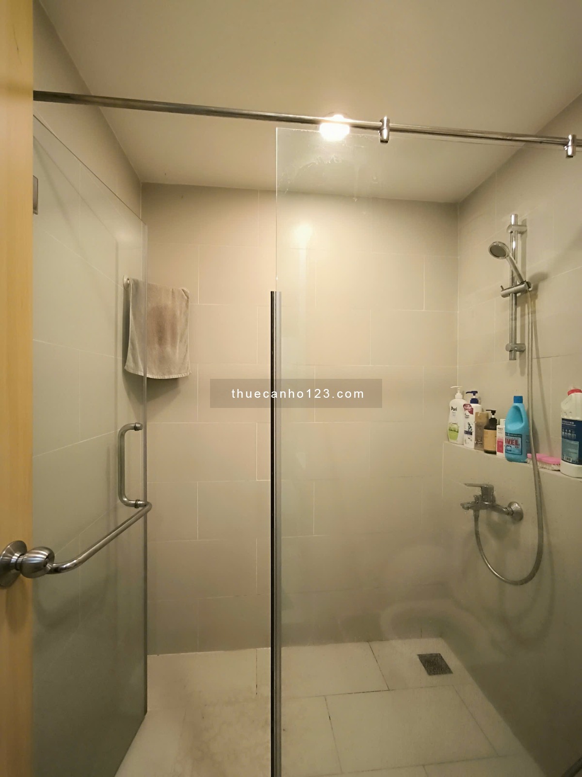 Cho thuê CH 2PN, 12 triệu, 58m2, view đẹp tại An Gia Skyline