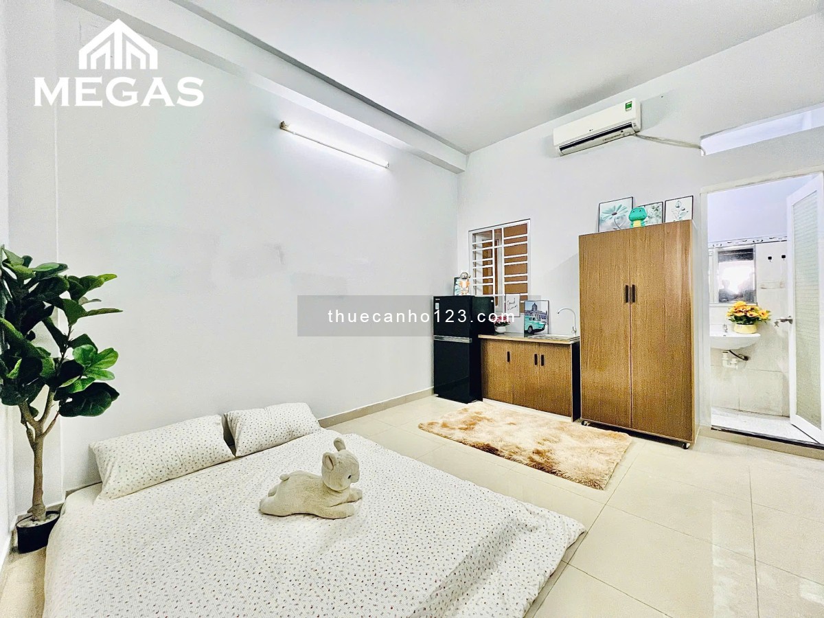 Căn hộ giá rẻ đầy đủ nội thất cửa sổ thoáng ngay chợ Phạm Văn Hai - Lê Văn Sỹ