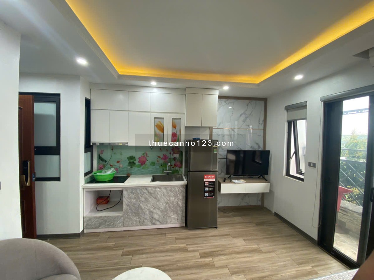Cho thuê Căn hộ Apartment giá rẻ tại Ngõ 193 Trích Sài, Tây Hồ. Ban rộng View hồ. Chỉ 6tr
