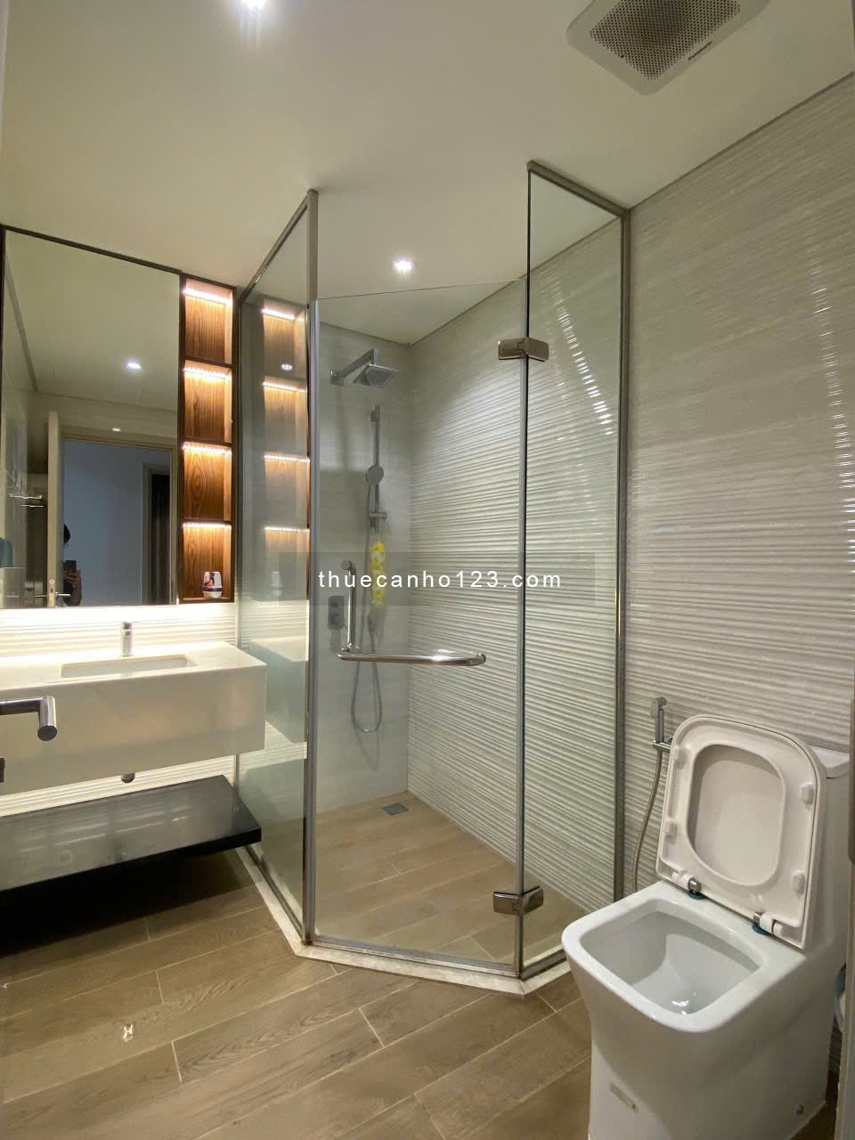 Cho thuê nhanh căn hộ 3PN The Ascentia nội thất cao cấp mà giá tốt nhất