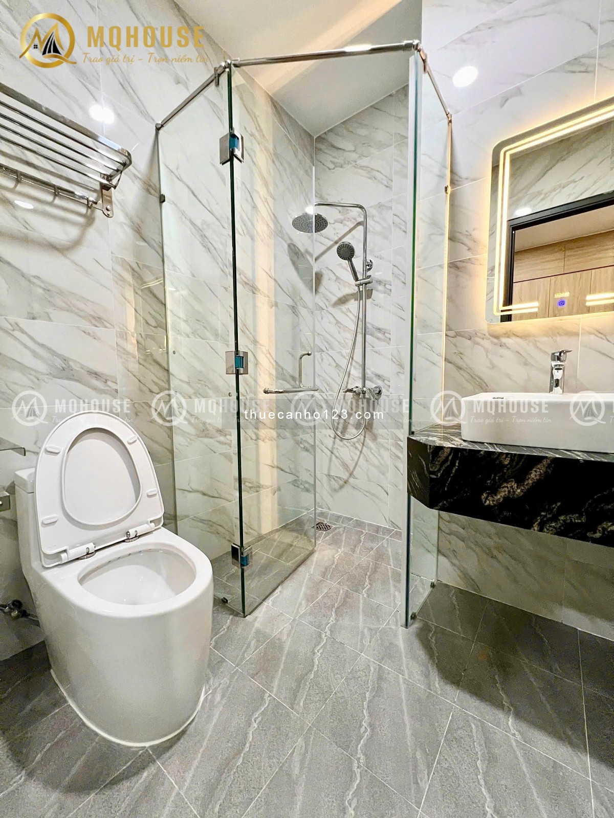 Siêu phẩm luxury, căn hộ mới 100%, full nội thất cao cấp, view thấy được Landmark 81