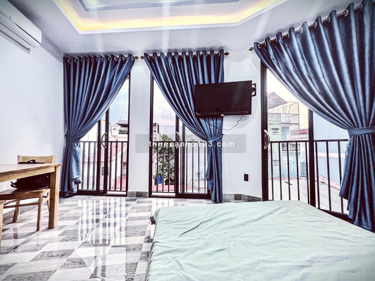 Căn hộ ban công - Máy giặt riêng - Gần chợ Bà Chiểu