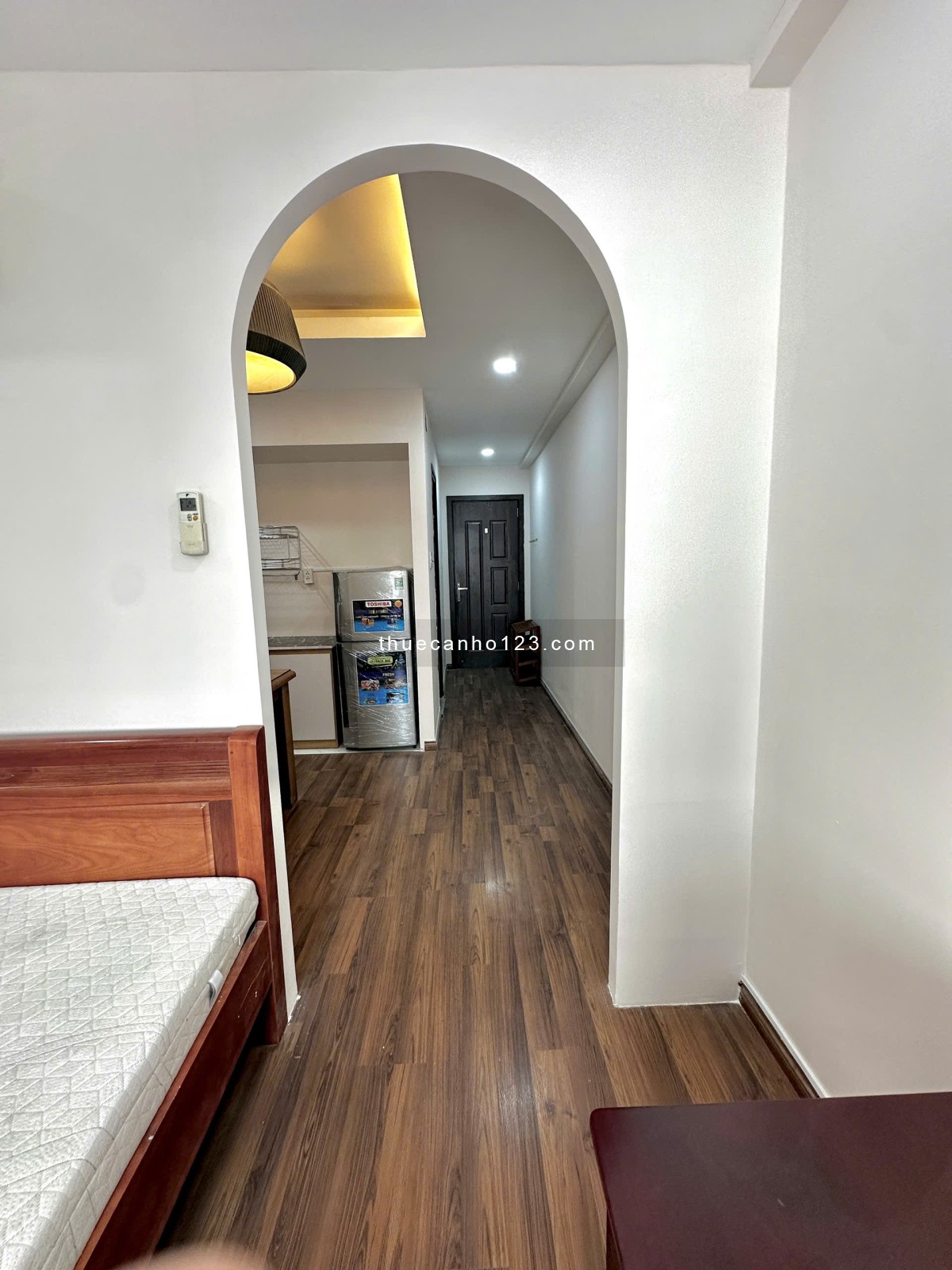 1PN full nội thất có cửa sổ thoáng mát khu sân bay