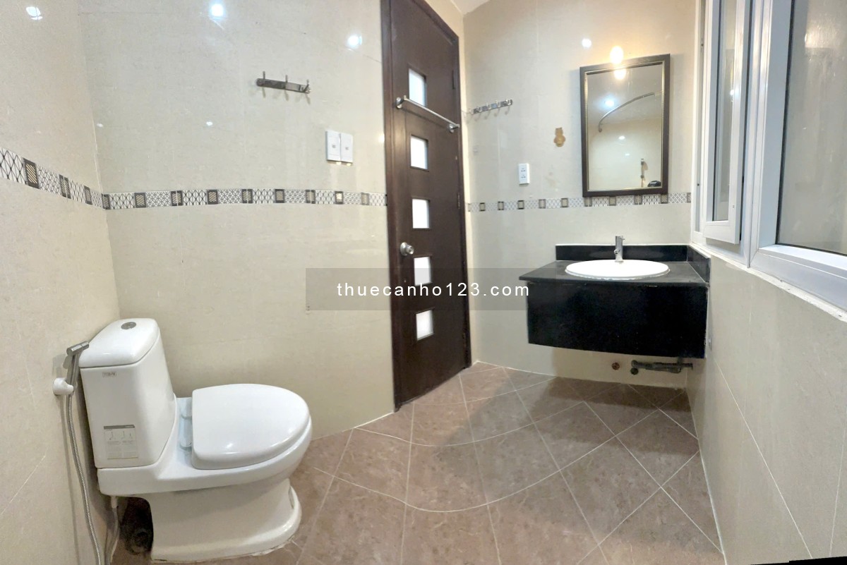1PN full nội thất có cửa sổ thoáng mát khu sân bay