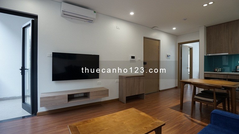 Cho thuê căn hộ dịch vụ tại Xuân Diệu, Tây Hồ, 55m2, 1PN, đầy đủ nội thất mới hiện đại