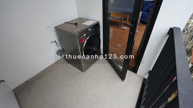 Cho thuê căn hộ dịch vụ tại Xuân Diệu, Tây Hồ, 55m2, 1PN, đầy đủ nội thất mới hiện đại
