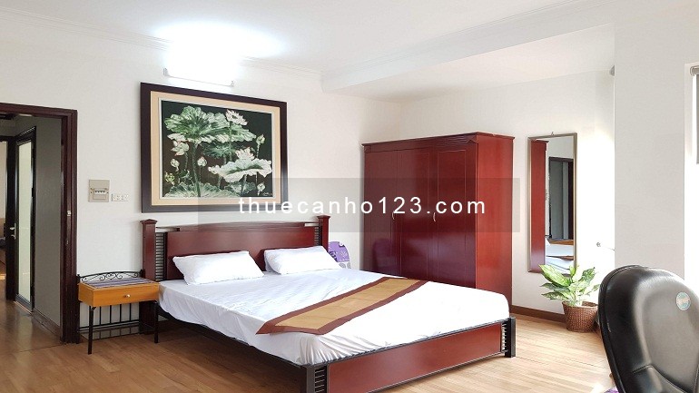 Cho thuê căn hộ dịch vụ tại Trần Hưng Đạo, Hoàn Kiếm, 35m2, 1PN, đầy đủ nội thất
