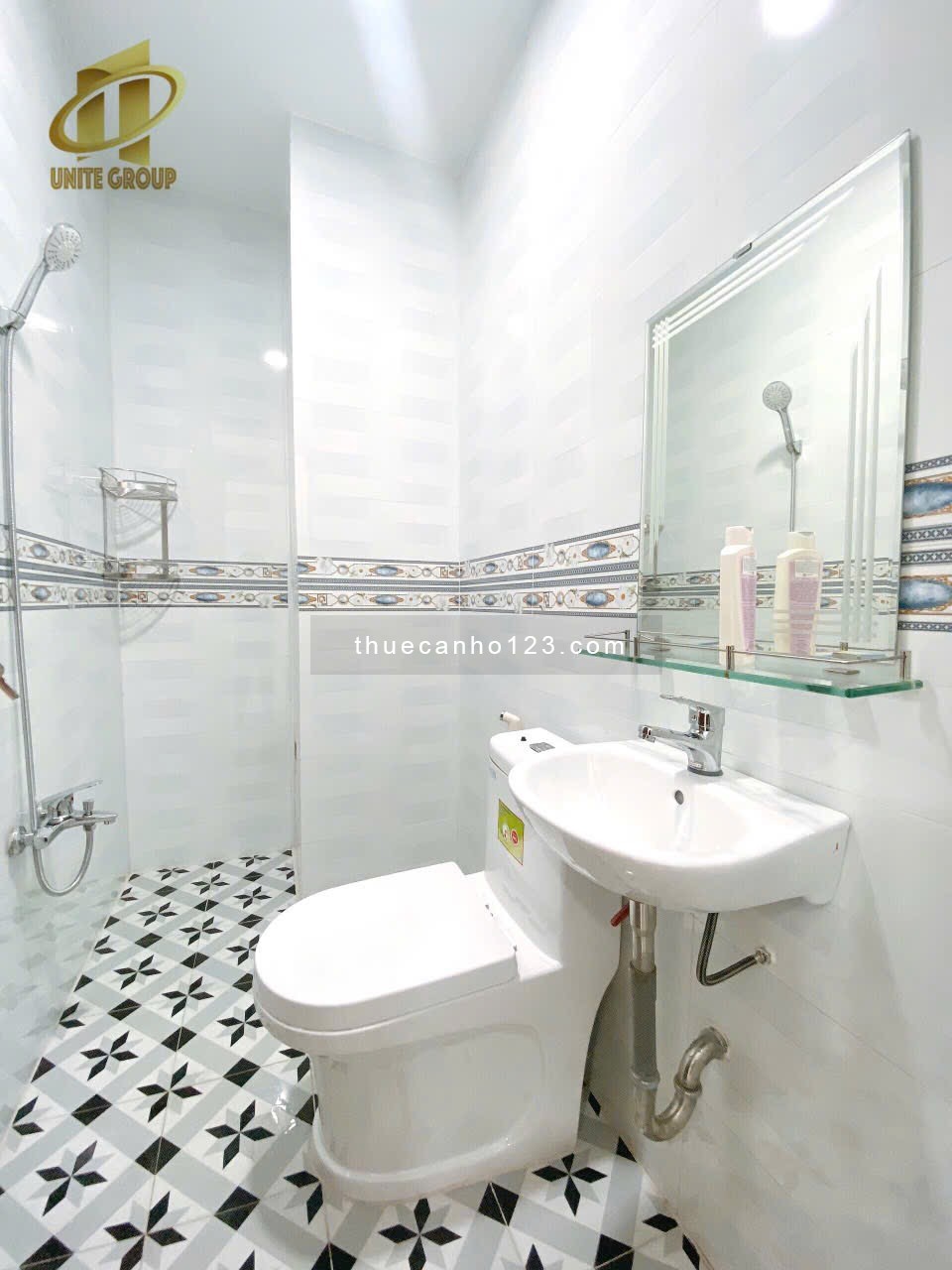 Căn hộ Studio Full Nội Thất Ban Công Lớn Đường Âu Dương Lân Q8 Gần Cầu Chữ Y qua Q1, Q5 5p xe máy
