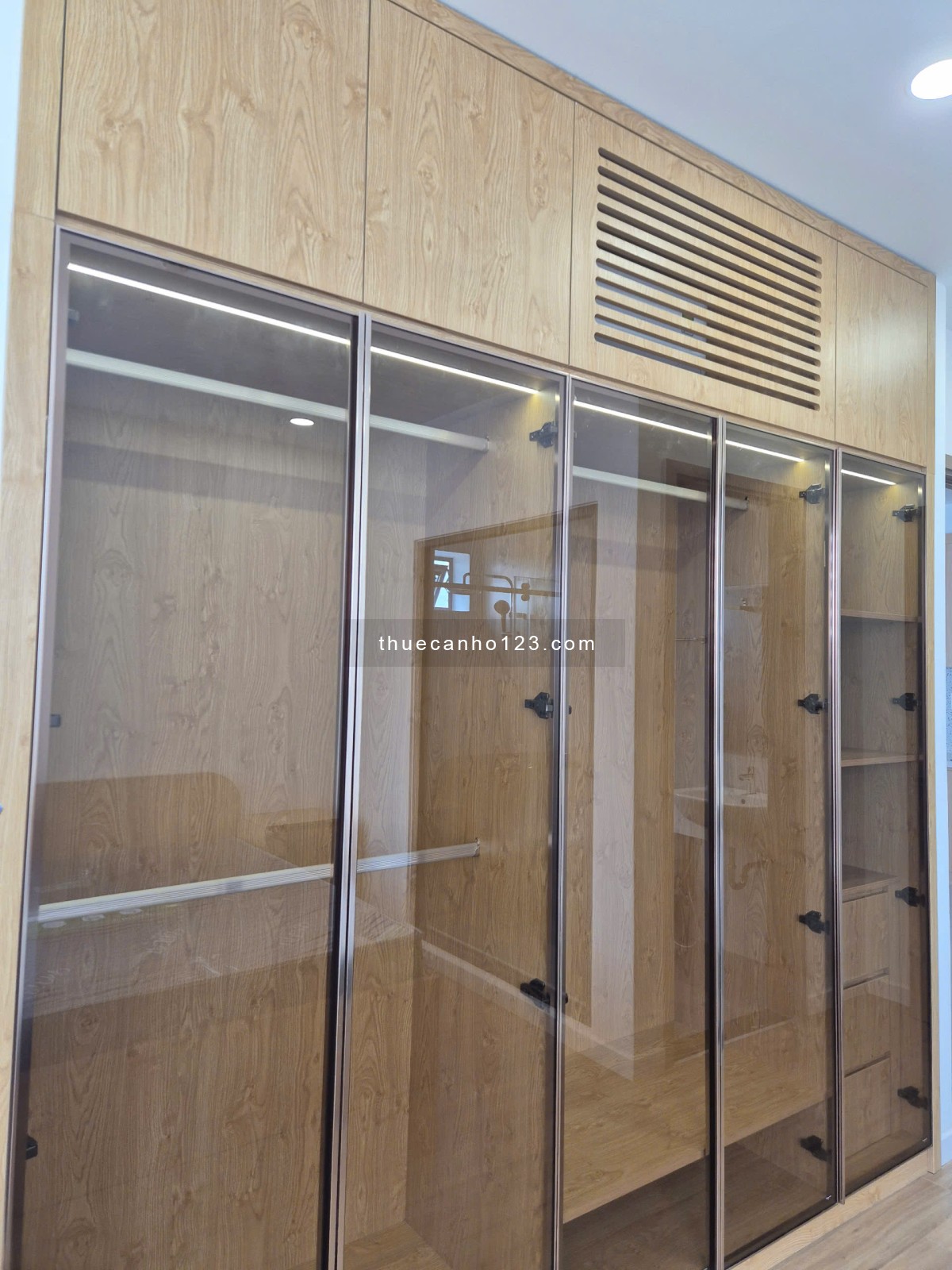 Cho thuê 90 căn hộ gần Vinhomes quận 9, 1PN-2PN-3PN, trống/ full nội thất 5.5 triệu bao PQL HAPPY