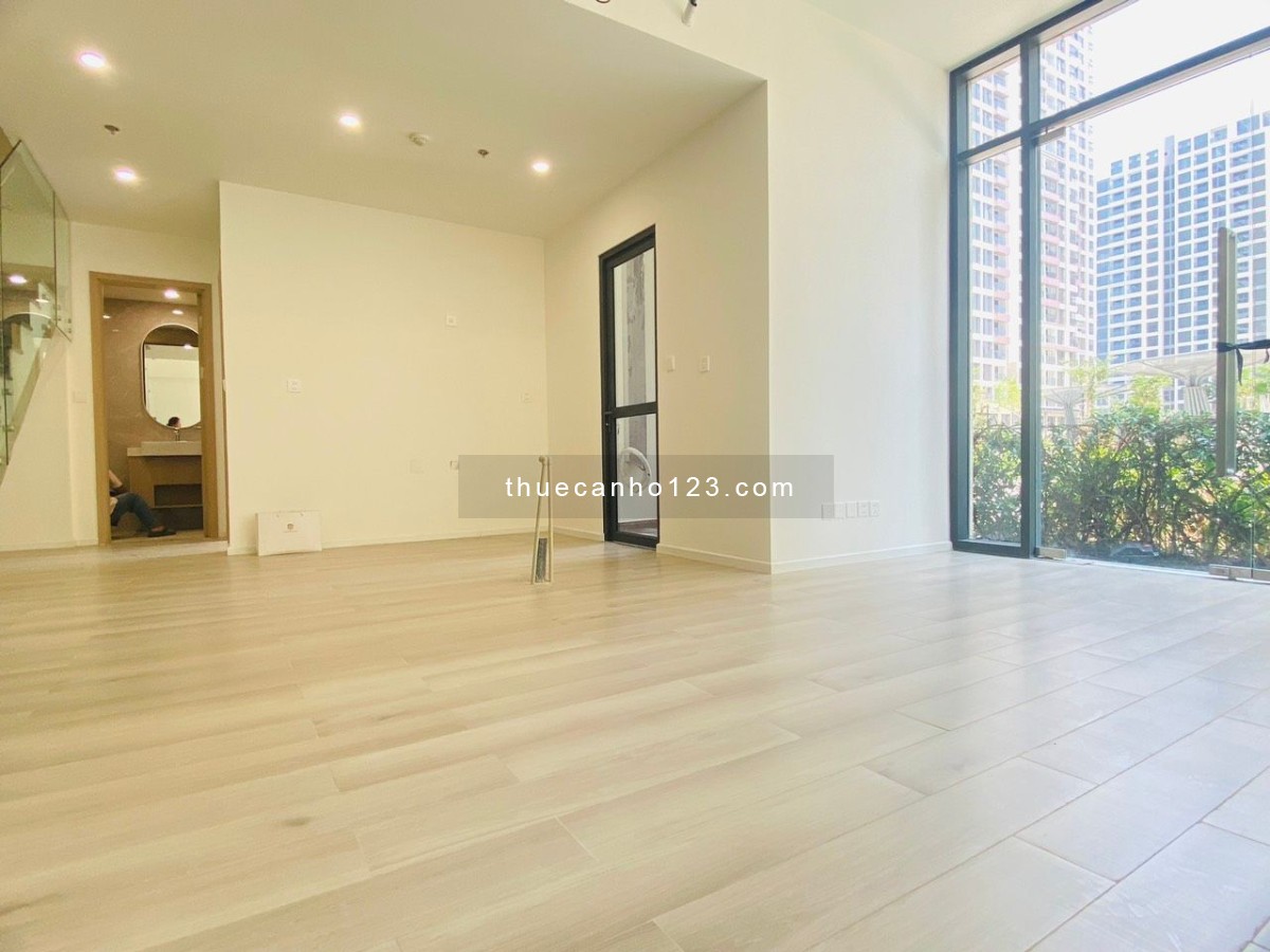 Thông số căn hộ: Duplex - Kế Lễ Tân - Đẹp nhất dự án. Mục đích: để ở, văn phòng, kinh doanh: spa...