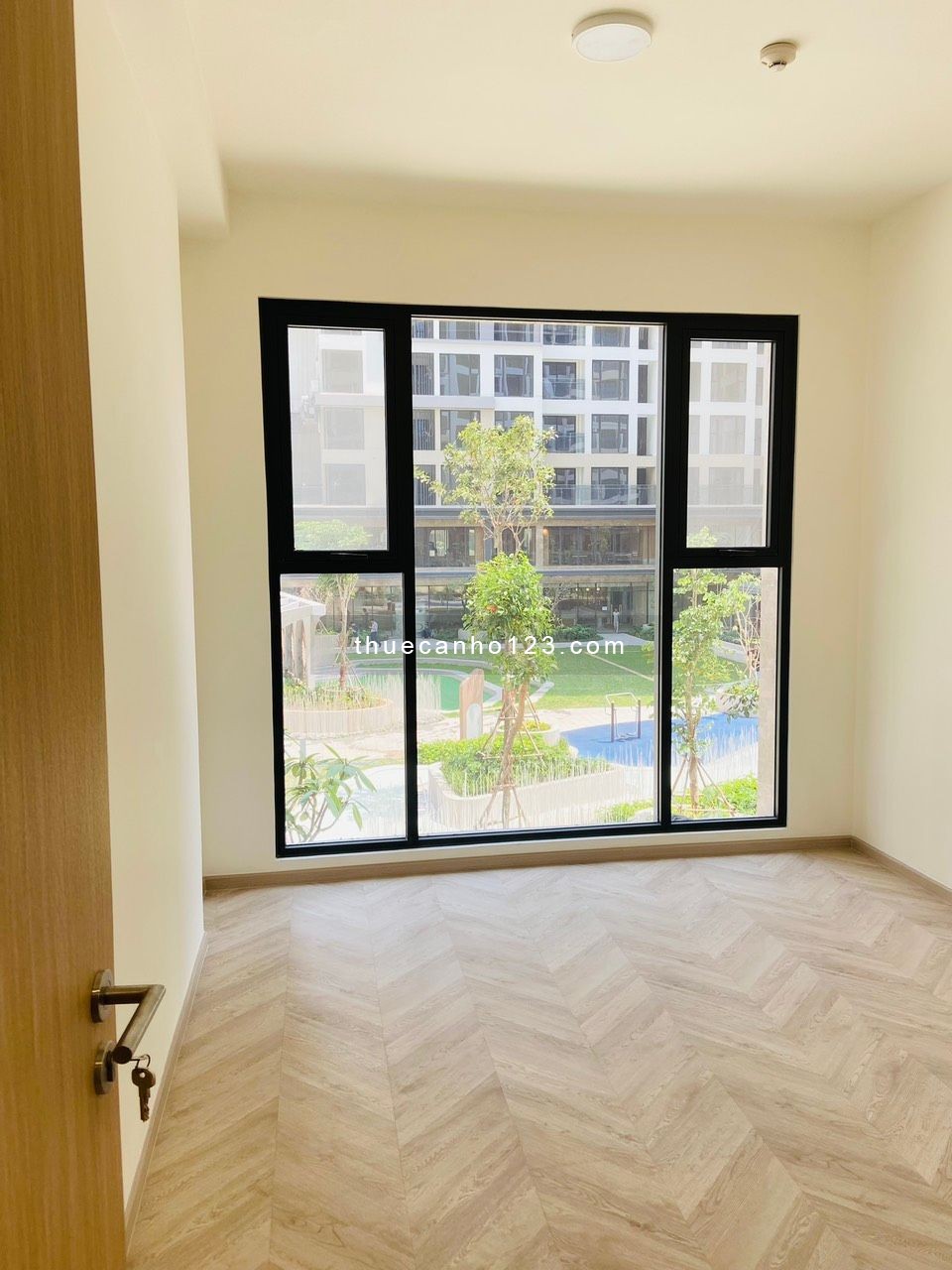 Thông số căn hộ: Duplex - Kế Lễ Tân - Đẹp nhất dự án. Mục đích: để ở, văn phòng, kinh doanh: spa...