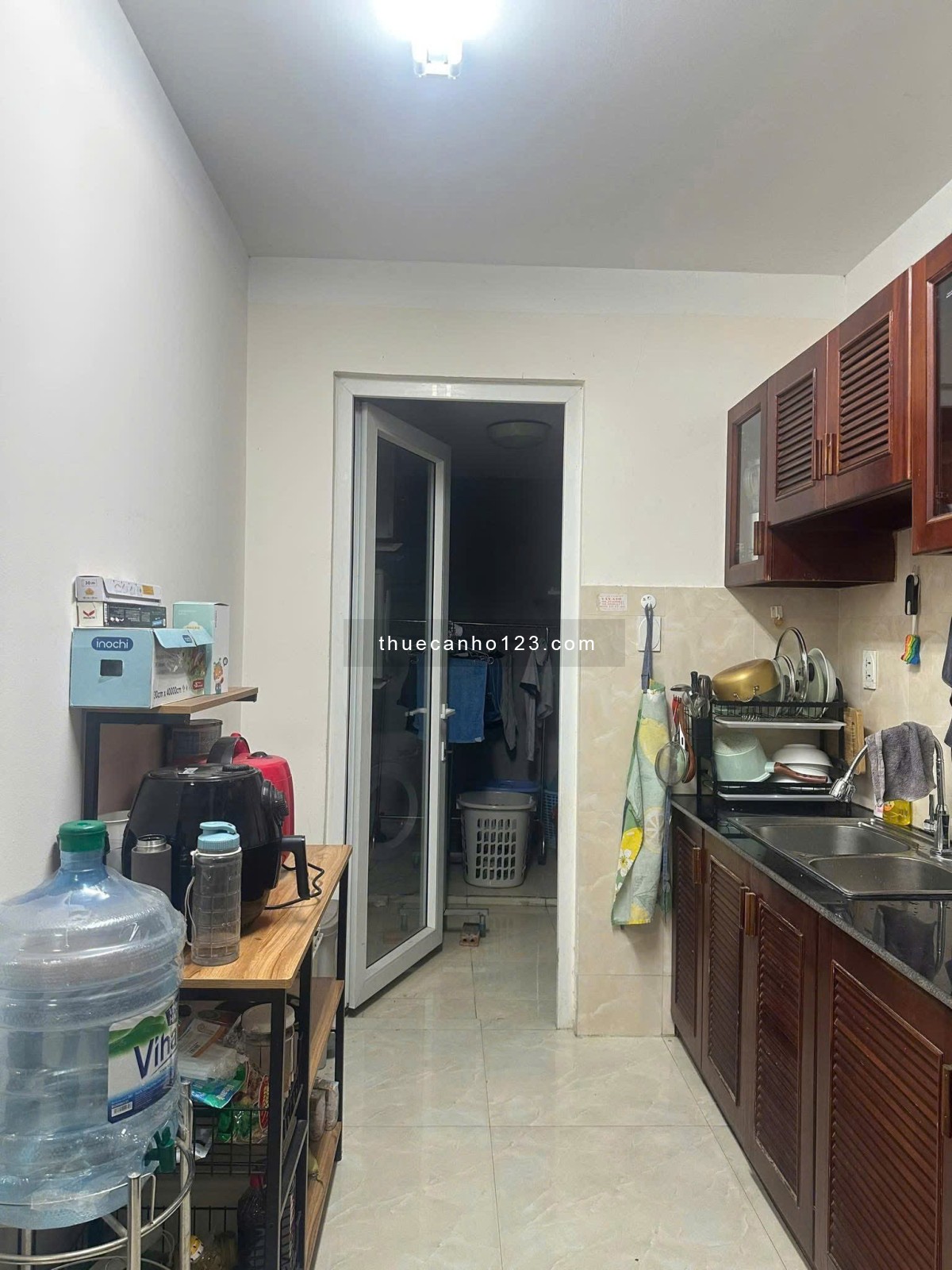 Chung cư Screc, Trường Sa, P12, Q3:77m2 2p ngủ rộng, nội thất, 14tr/th